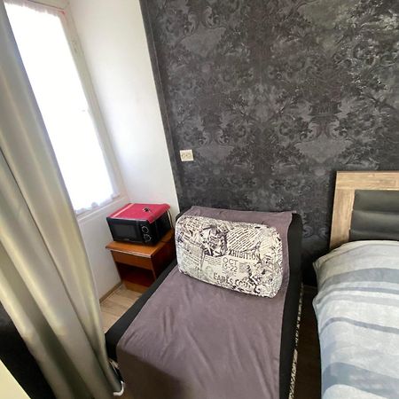 טביליסי Family Apartment In Avlabari מראה חיצוני תמונה