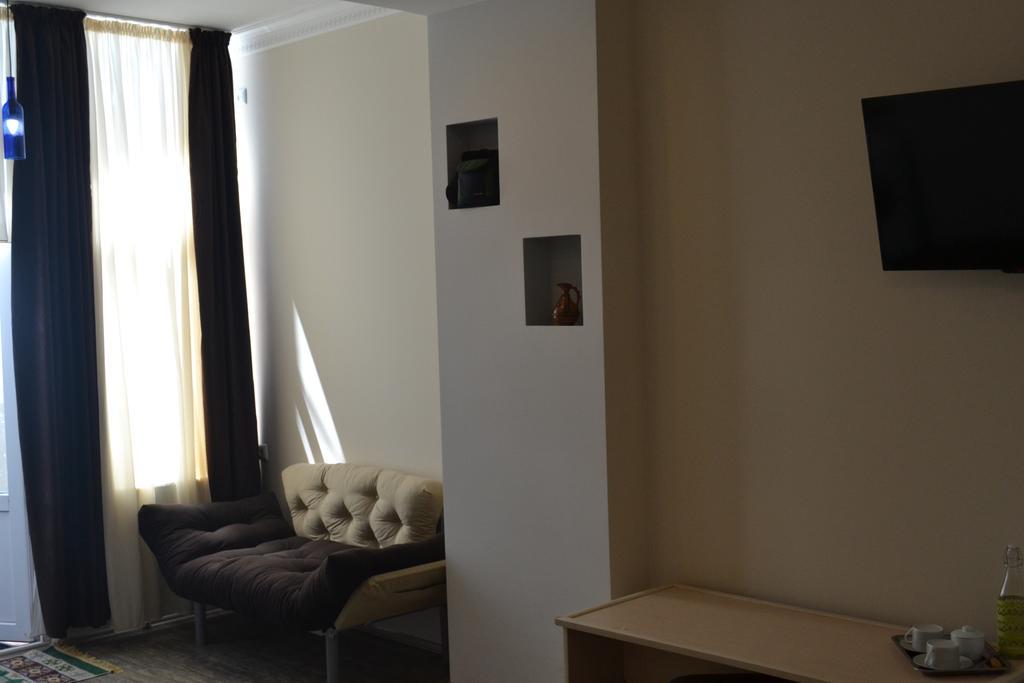 טביליסי Family Apartment In Avlabari מראה חיצוני תמונה