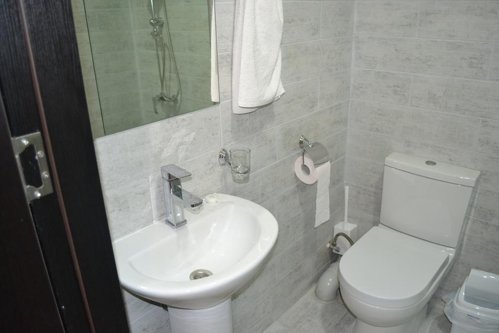 טביליסי Family Apartment In Avlabari מראה חיצוני תמונה