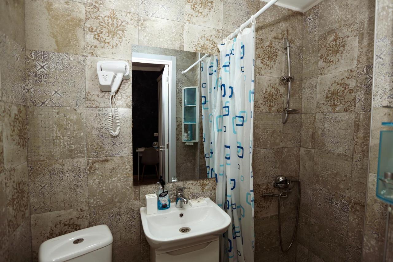 טביליסי Family Apartment In Avlabari מראה חיצוני תמונה