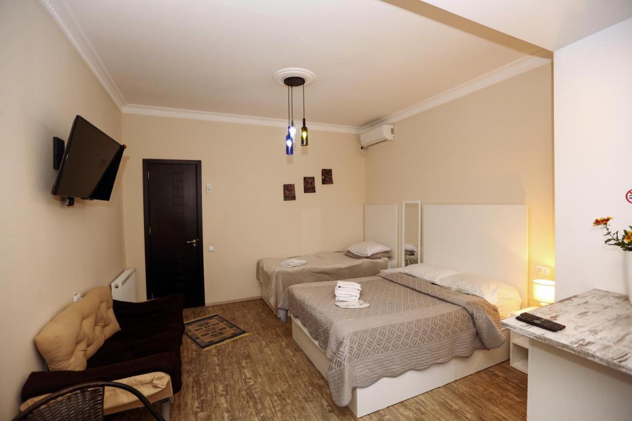 טביליסי Family Apartment In Avlabari מראה חיצוני תמונה